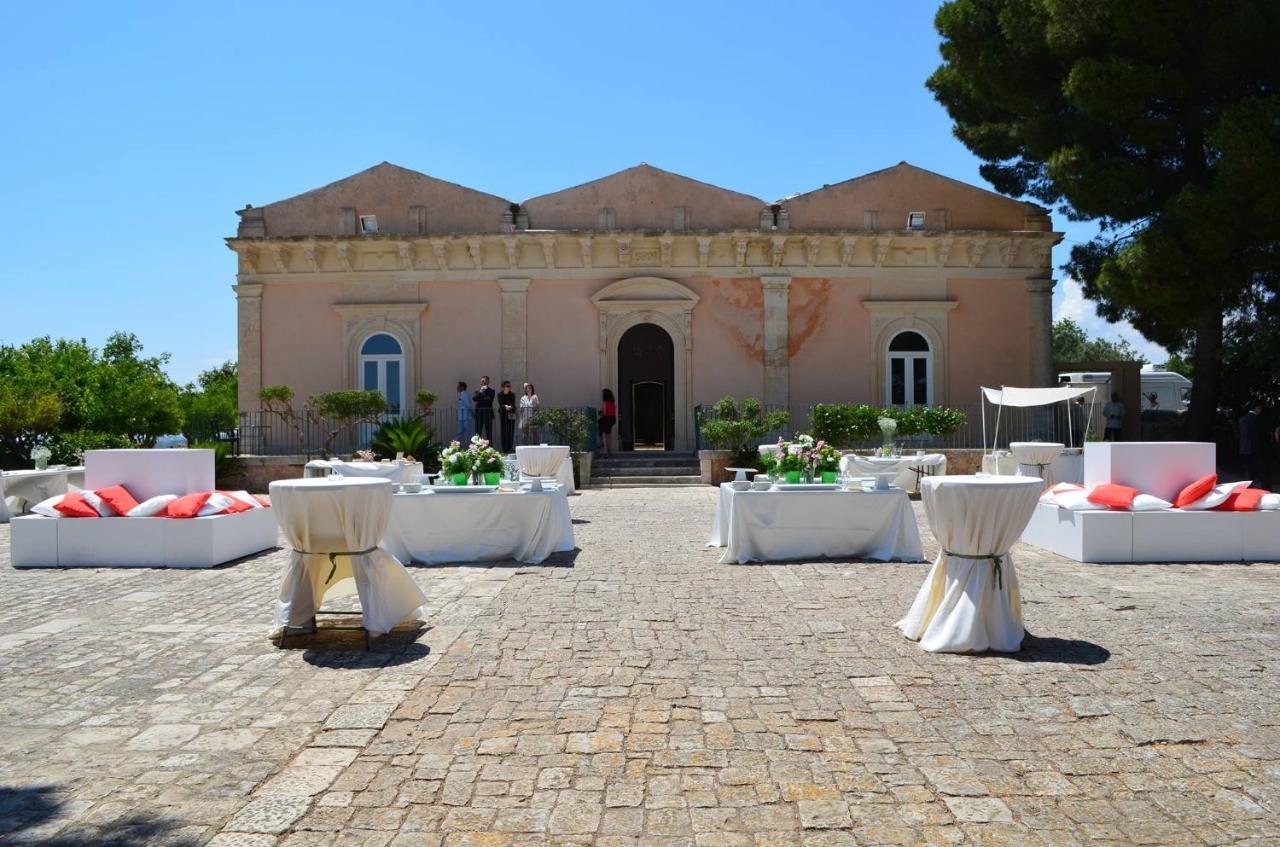 Hotel Torre Del Mare Ispica Exterior foto
